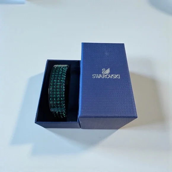 Swarovski Black Crystal Bracelet - Picture 5 of 6